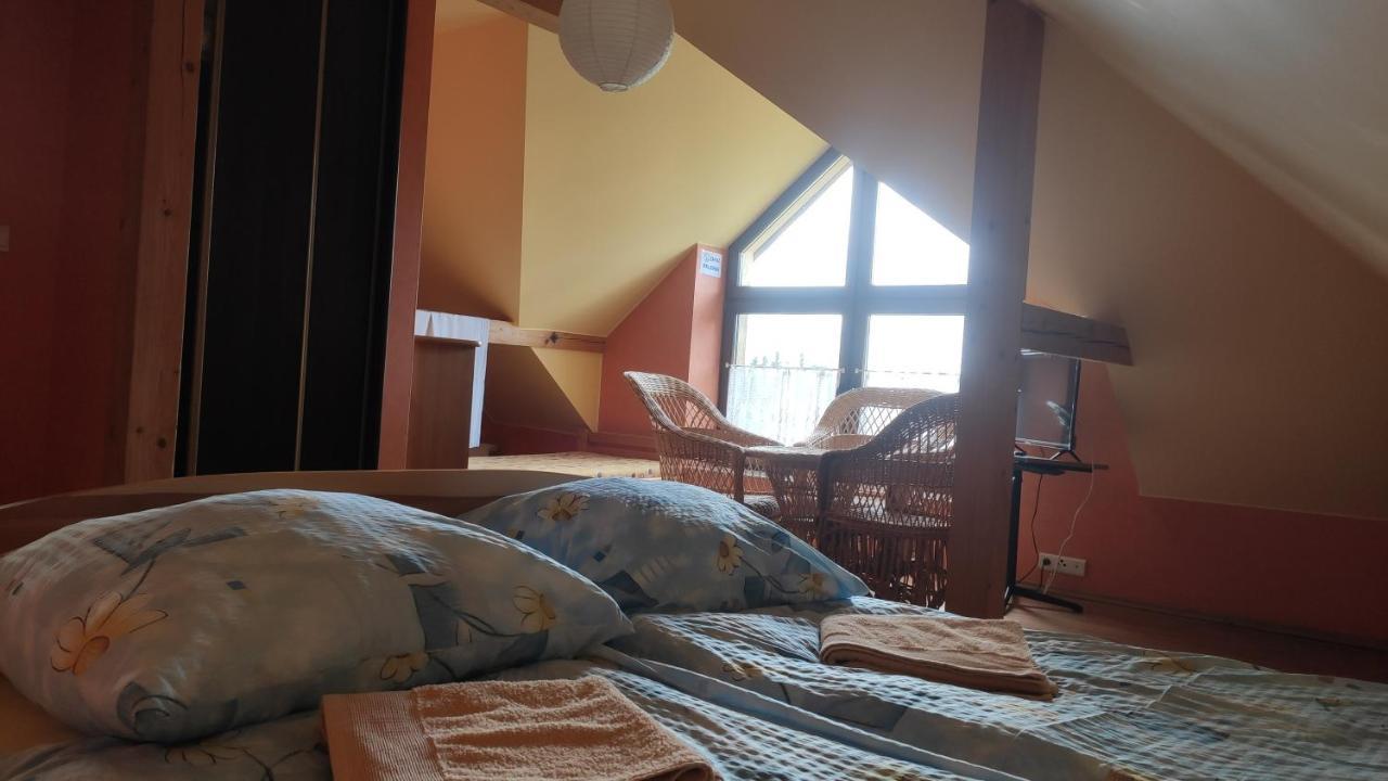 Dw Zlote Klosy Wrony Exteriér fotografie